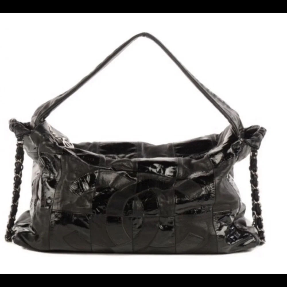 CHANEL Black Quilted Hobo Bag with Chain Detail - Picture 2 of 9